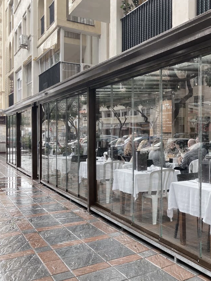 Toldos y cerramientos para restaurantes